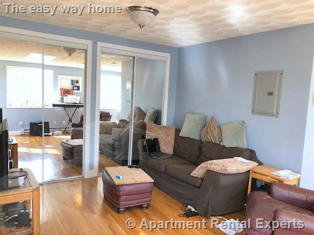 44 Elm St, Porter Square