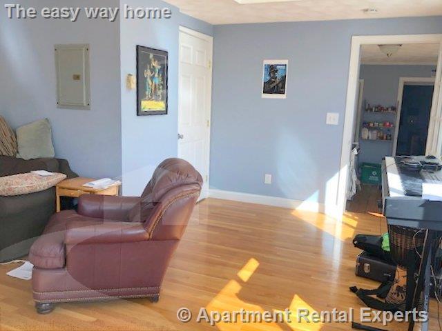 44 Elm St, Porter Square