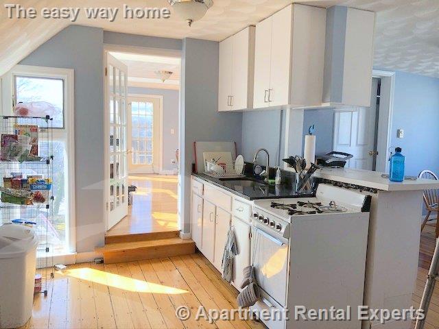 44 Elm St, Porter Square