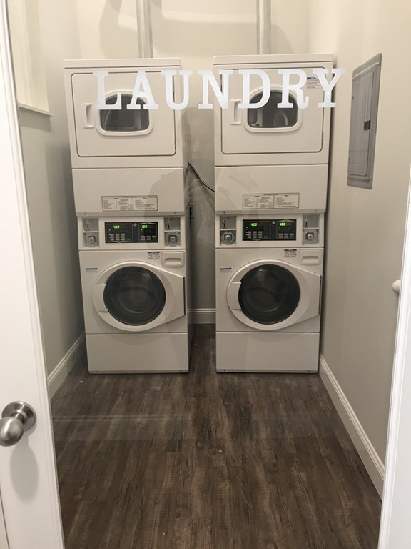 1064 North Shore Rd, Revere