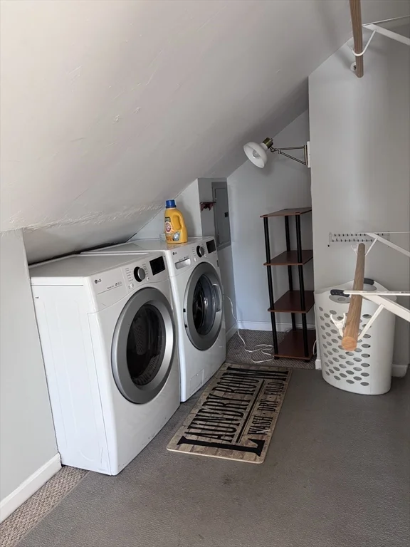 66 Janet Circle, Shrewsbury