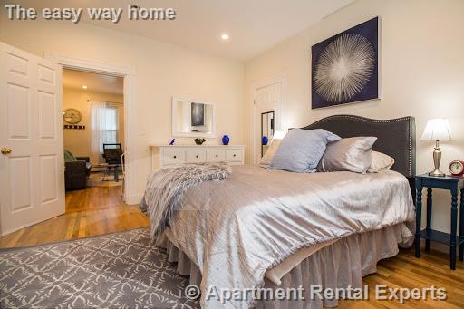 322.5 Western Ave, Cambridgeport