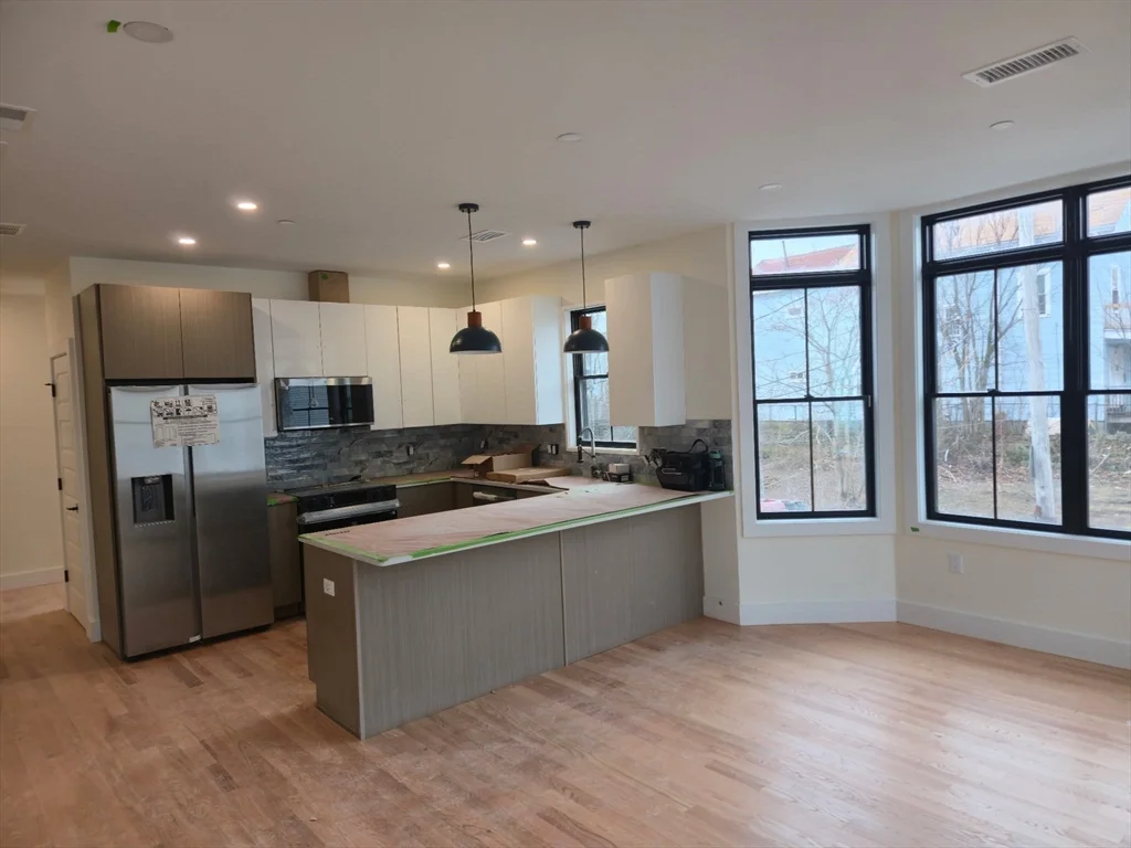 28-30 Clifton, Roxbury