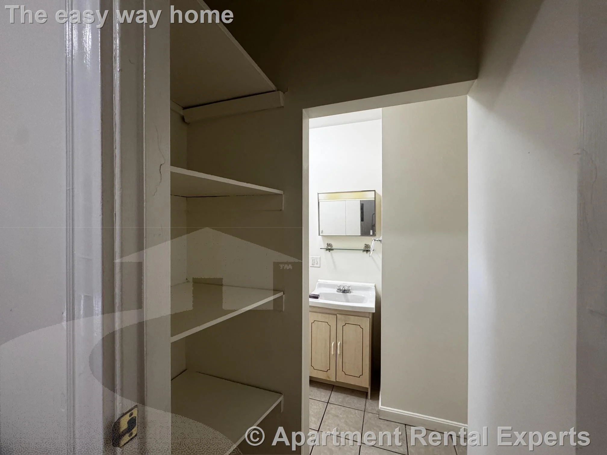 64 Vinal Ave, Spring Hill