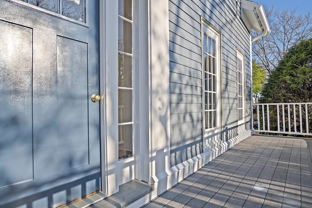 83 Marvin Rd, Melrose