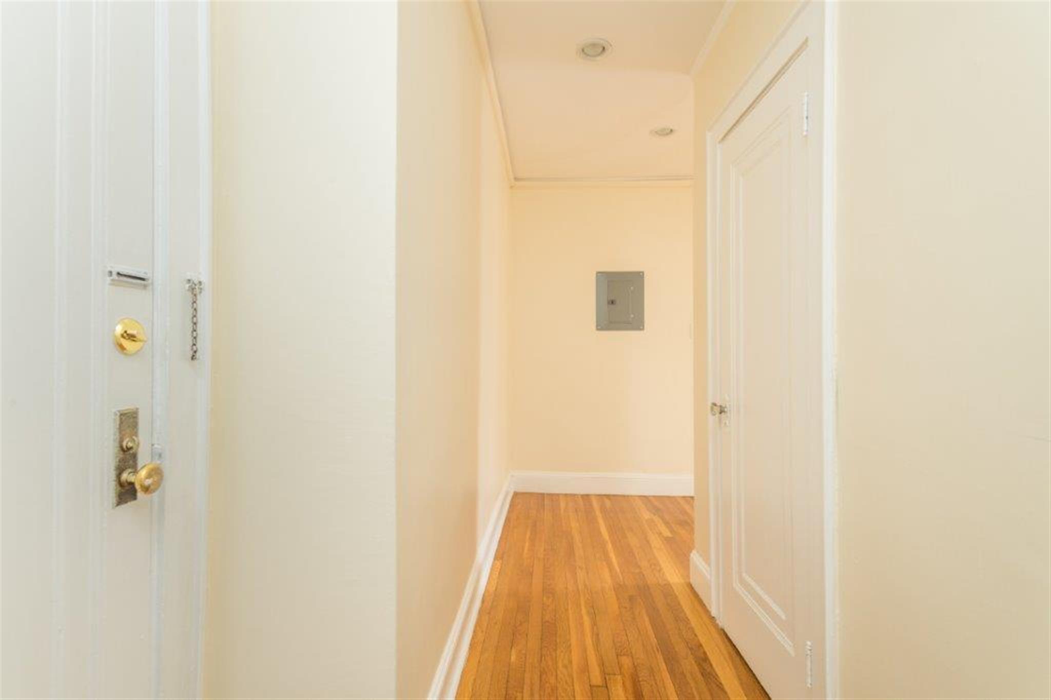 1 bed, 1 bath apartment for rent at 138 Highland Ave Unit 16, Spring Hill — photo 10 of 10