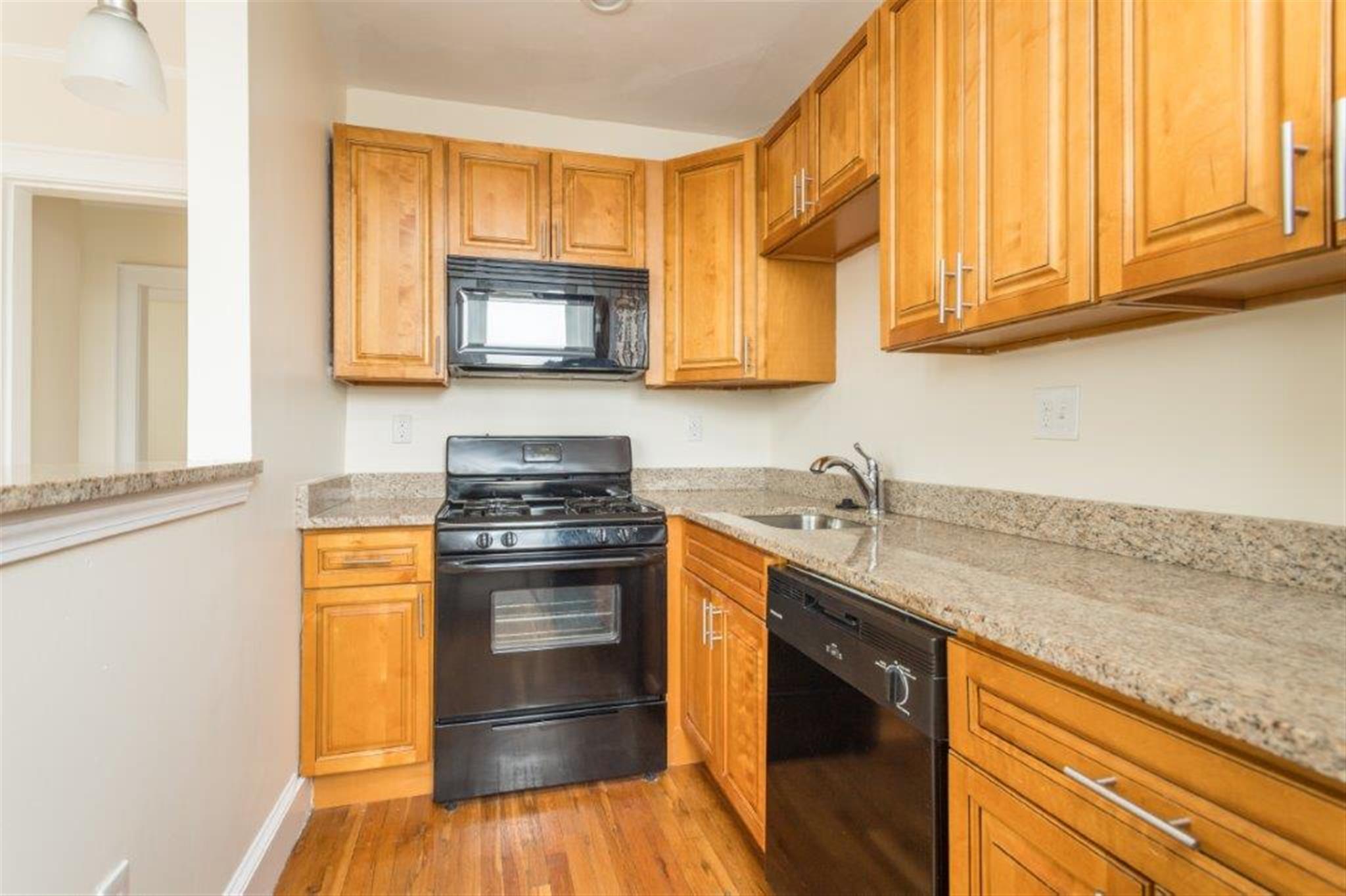 1 bed, 1 bath apartment for rent at 138 Highland Ave Unit 16, Spring Hill