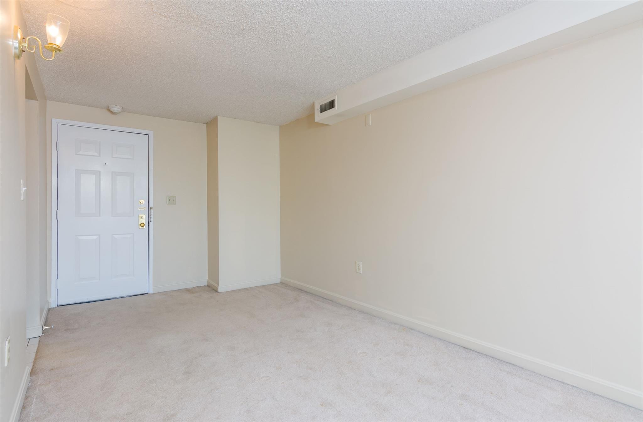 2 bed, 2 bath apartment for rent at 16 Elmer St Unit 403, Harvard Square — photo 10 of 13