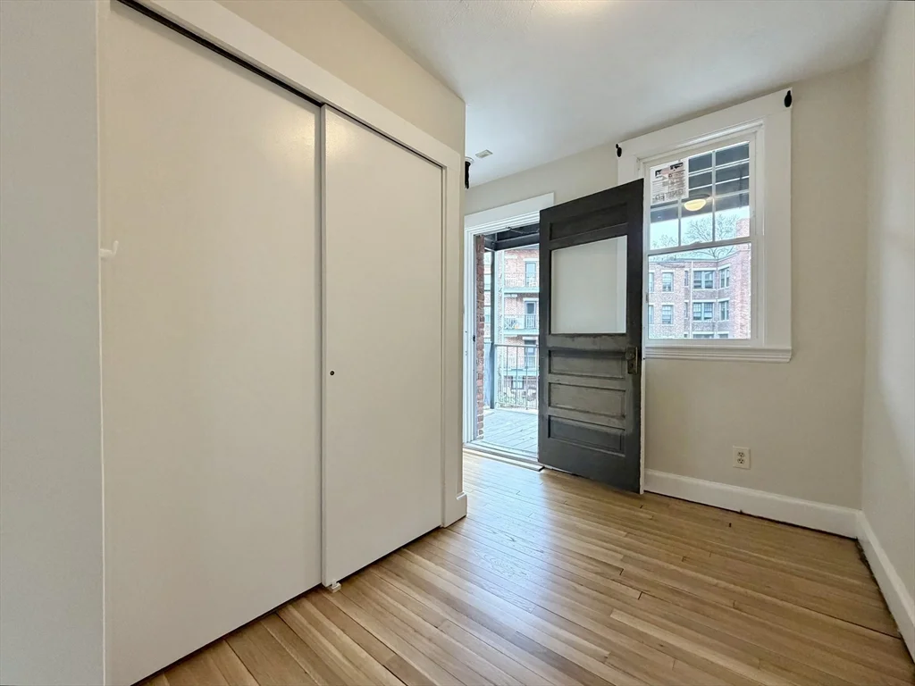 110 Lanark Rd, Brighton