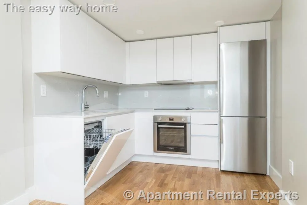 334 Harvard St, Harvard Square