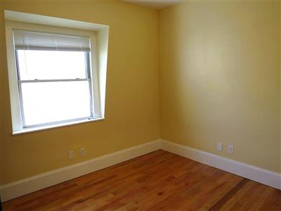 192 Holland St, Teele Square