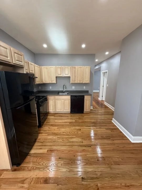 96-98 Blue Hill Ave, Roxbury