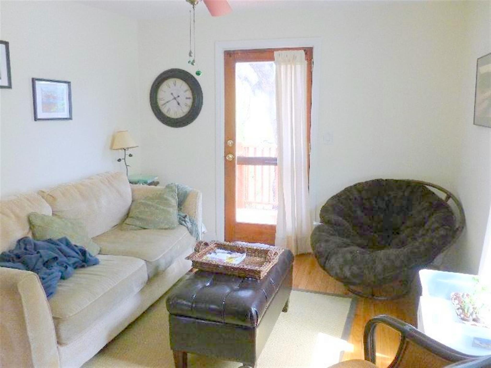 4.5 bed, 2 bath apartment for rent at 7 Tower Ct Unit 7, Porter Square — photo 4 of 26