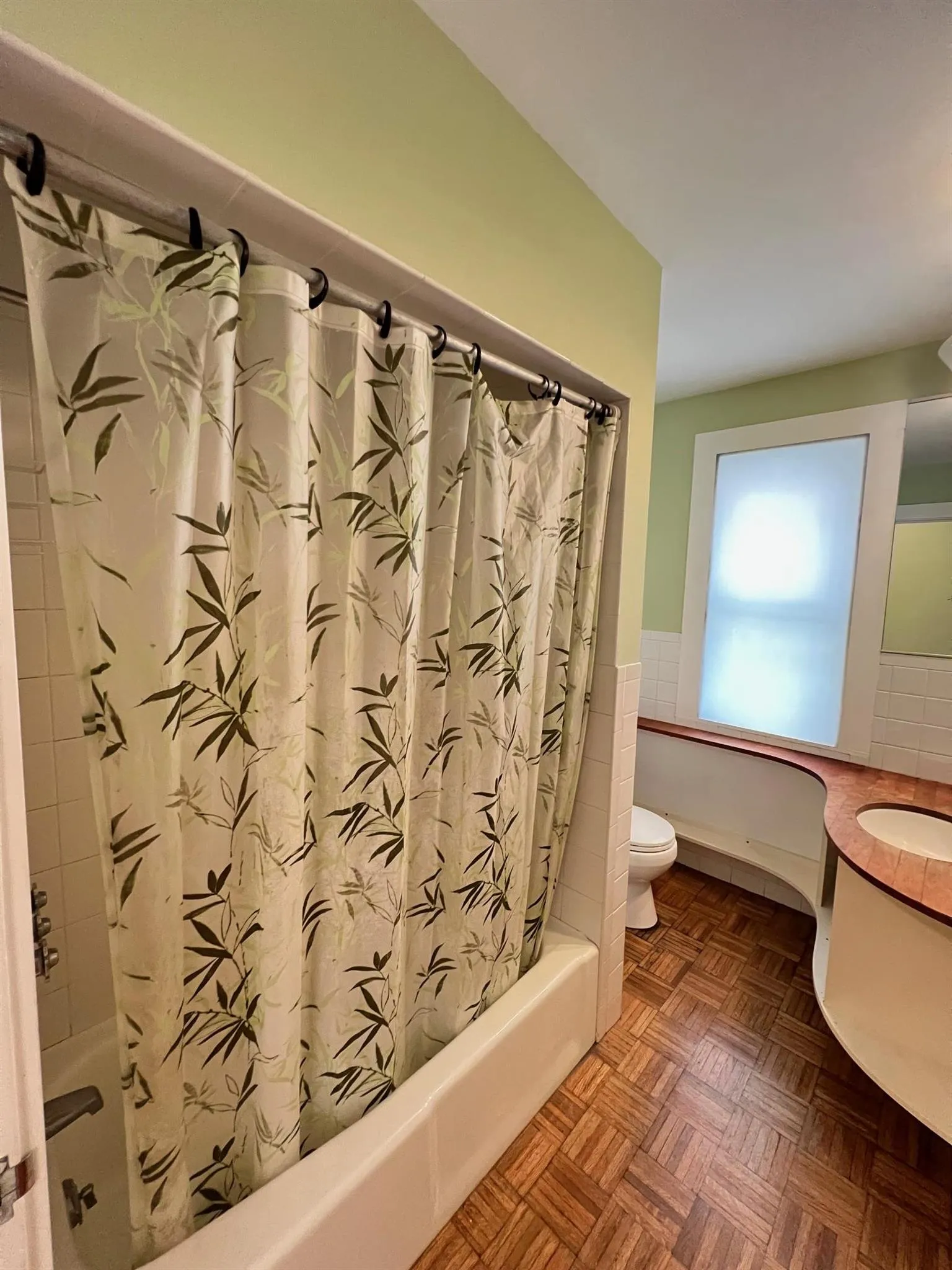 10 Packard Ave, Teele Square