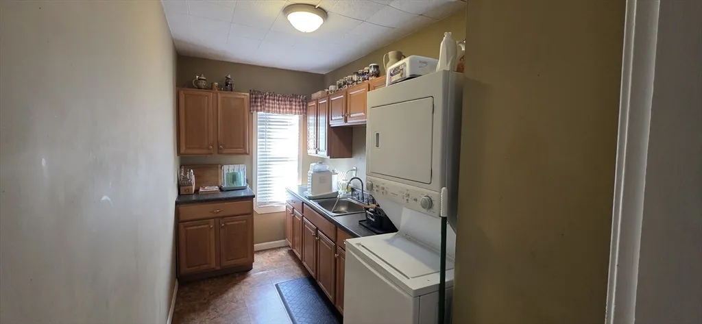 72 Seymour St, Worcester