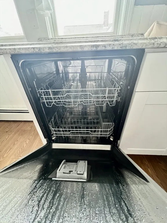 7 Beacon St, Attleboro