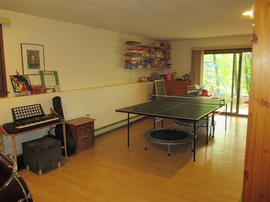 7 Frothingham Rd, Burlington