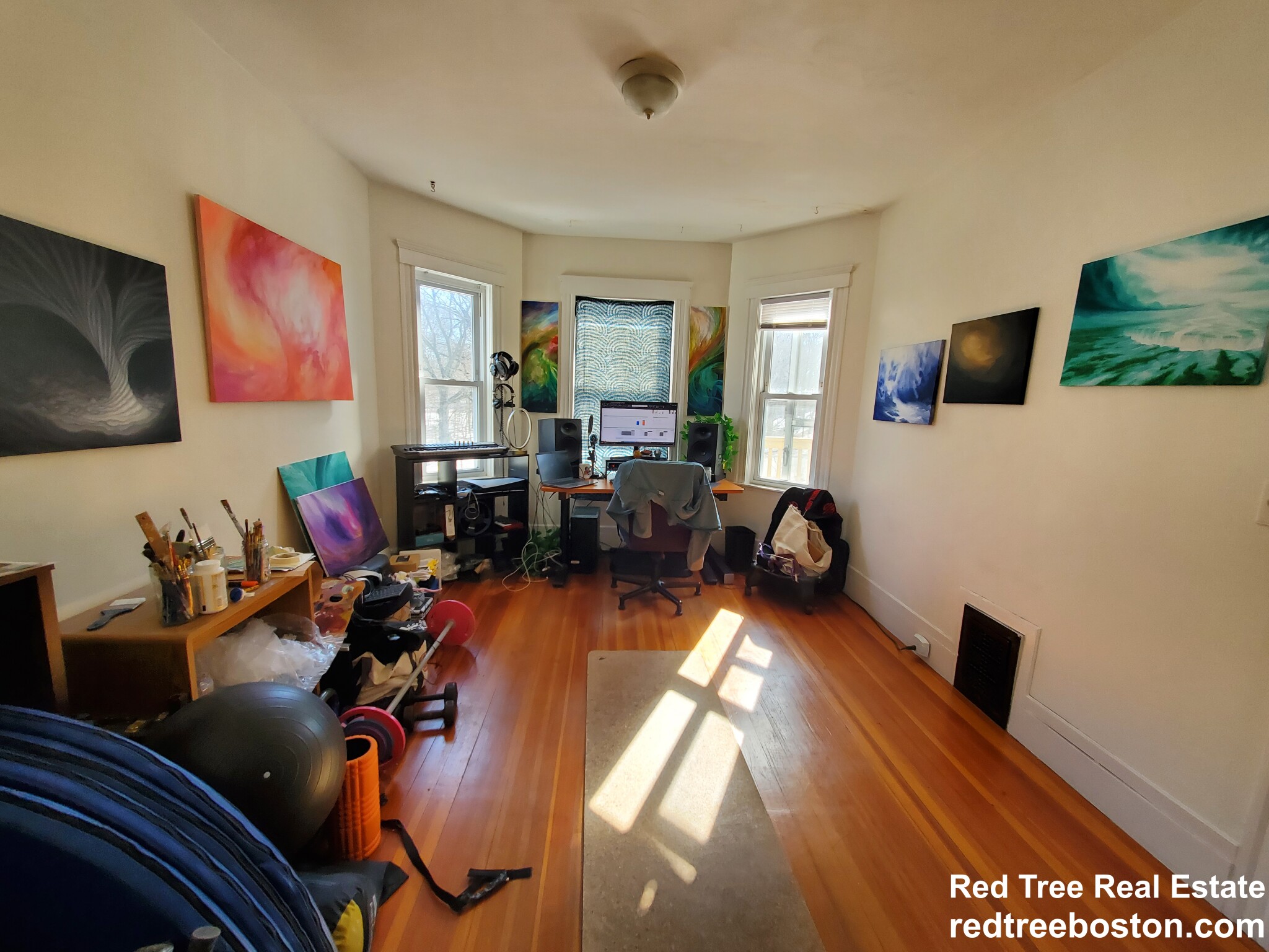 385 Pond Ave, Brookline