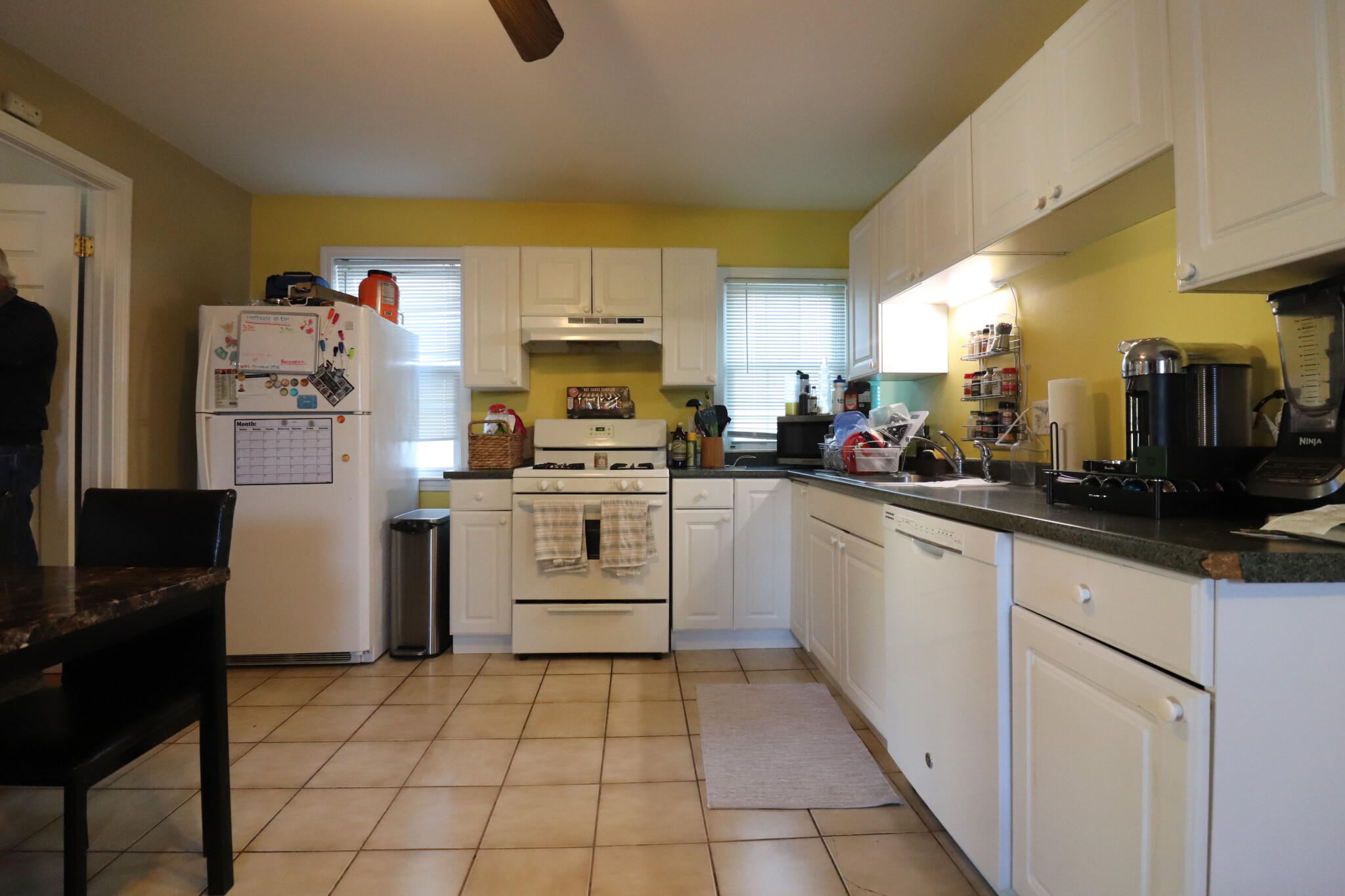 2 bed, 1 bath apartment for rent at 257 Elm St Unit 3, Kendall Square — photo 9 of 11