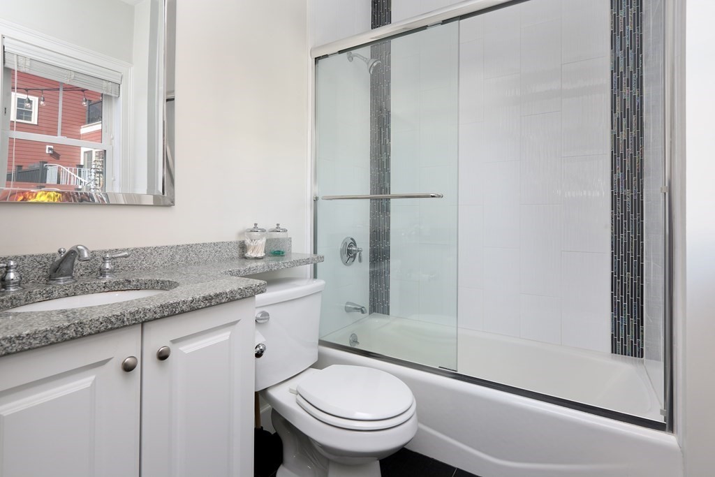 436 West Fourth St, South Boston