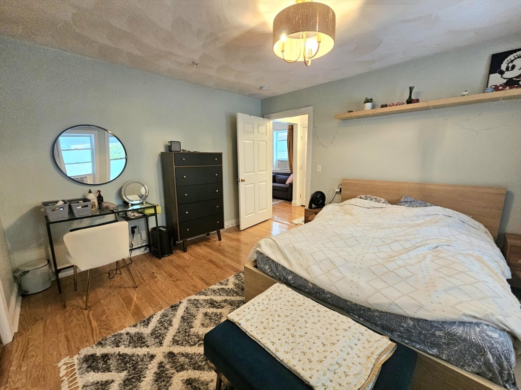 26 Holden St, Malden