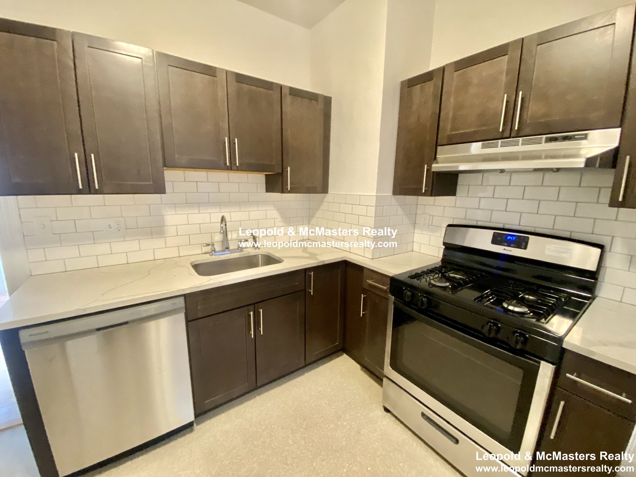 87 Winchester St, North Brookline