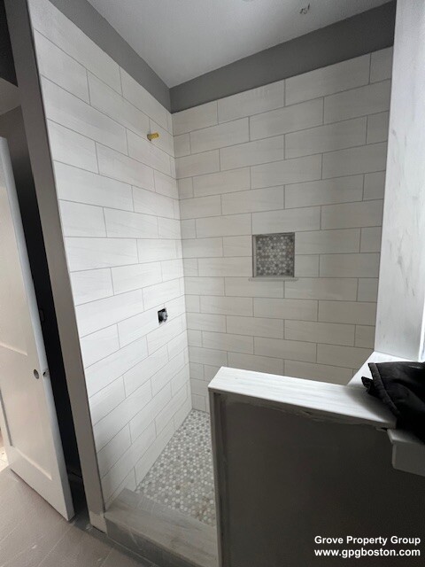 230 Silver St, South Boston