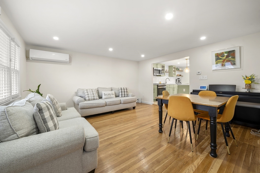 20-22 Popes Hill St, Dorchester