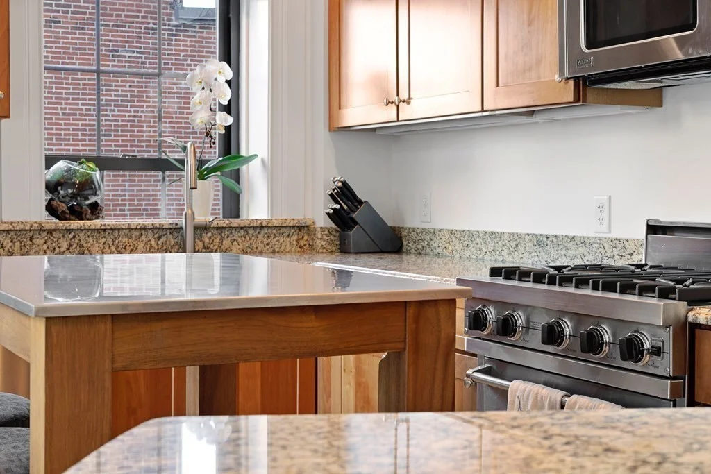 99-105 Broad, Waterfront