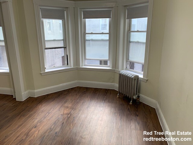 1185 Boylston St, Fenway