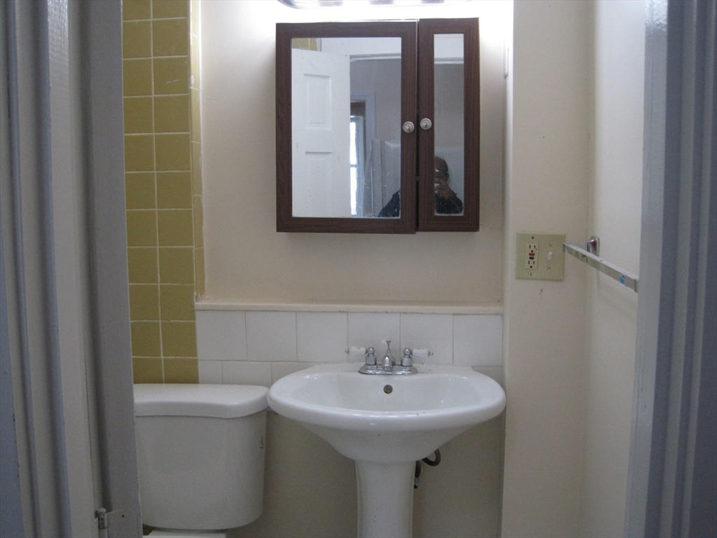 32R Cedar St, Mattapan