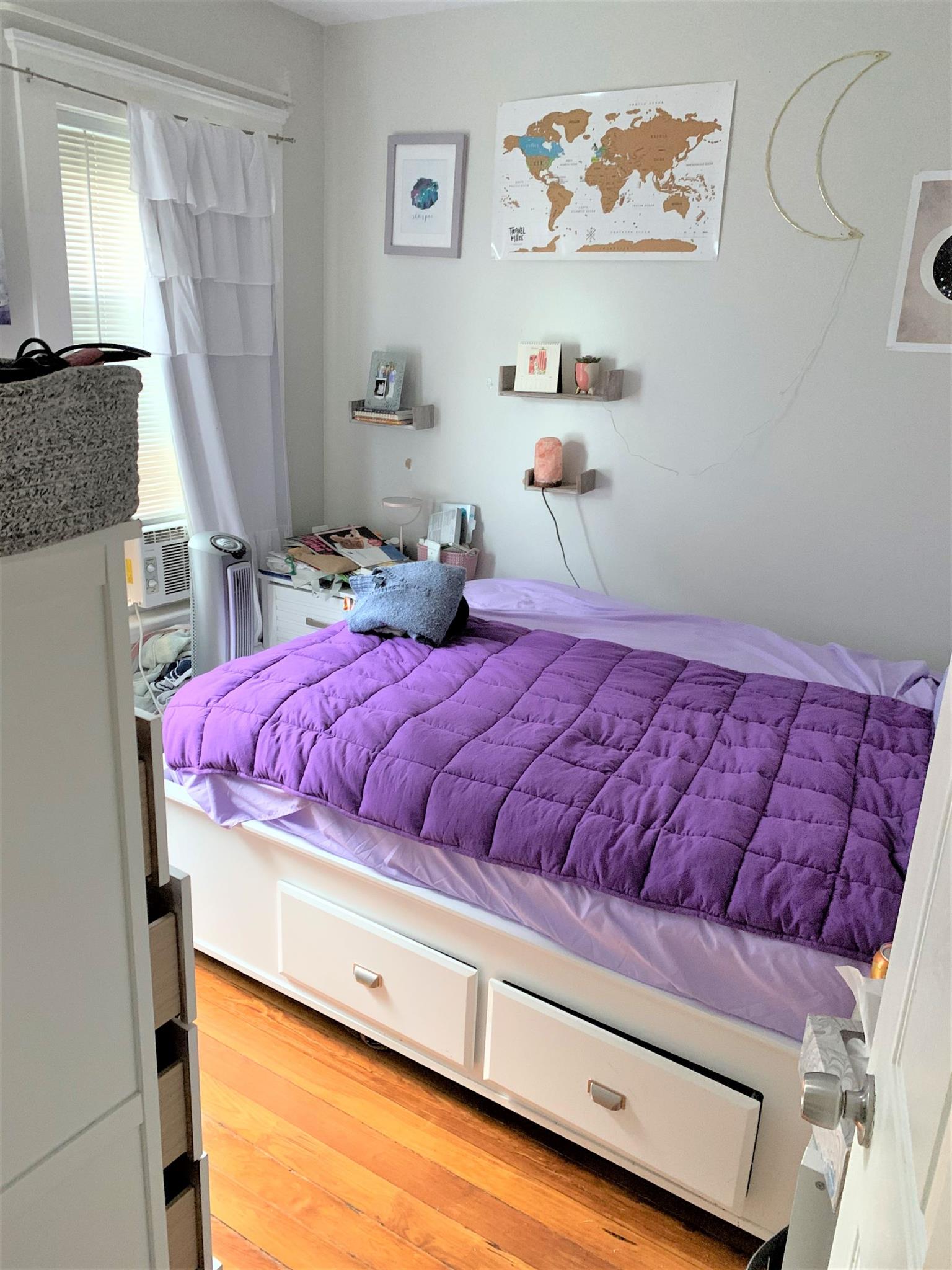 3 bed, 1 bath apartment for rent at 57 Marion St Unit 1, Medford — photo 5 of 6