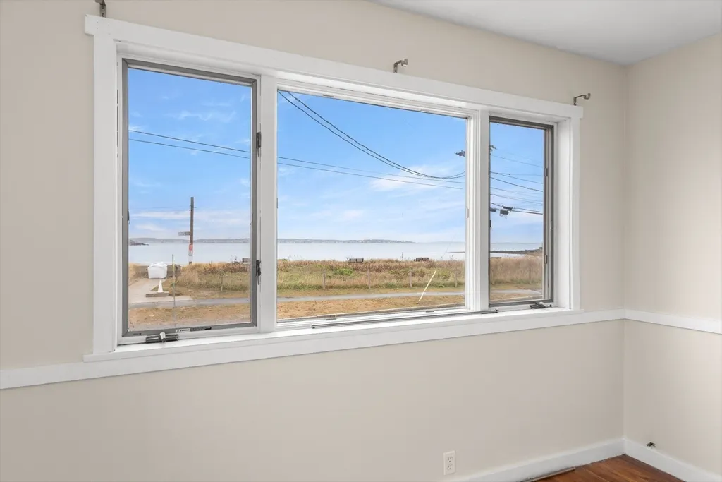 147 Nahant Rd, Nahant