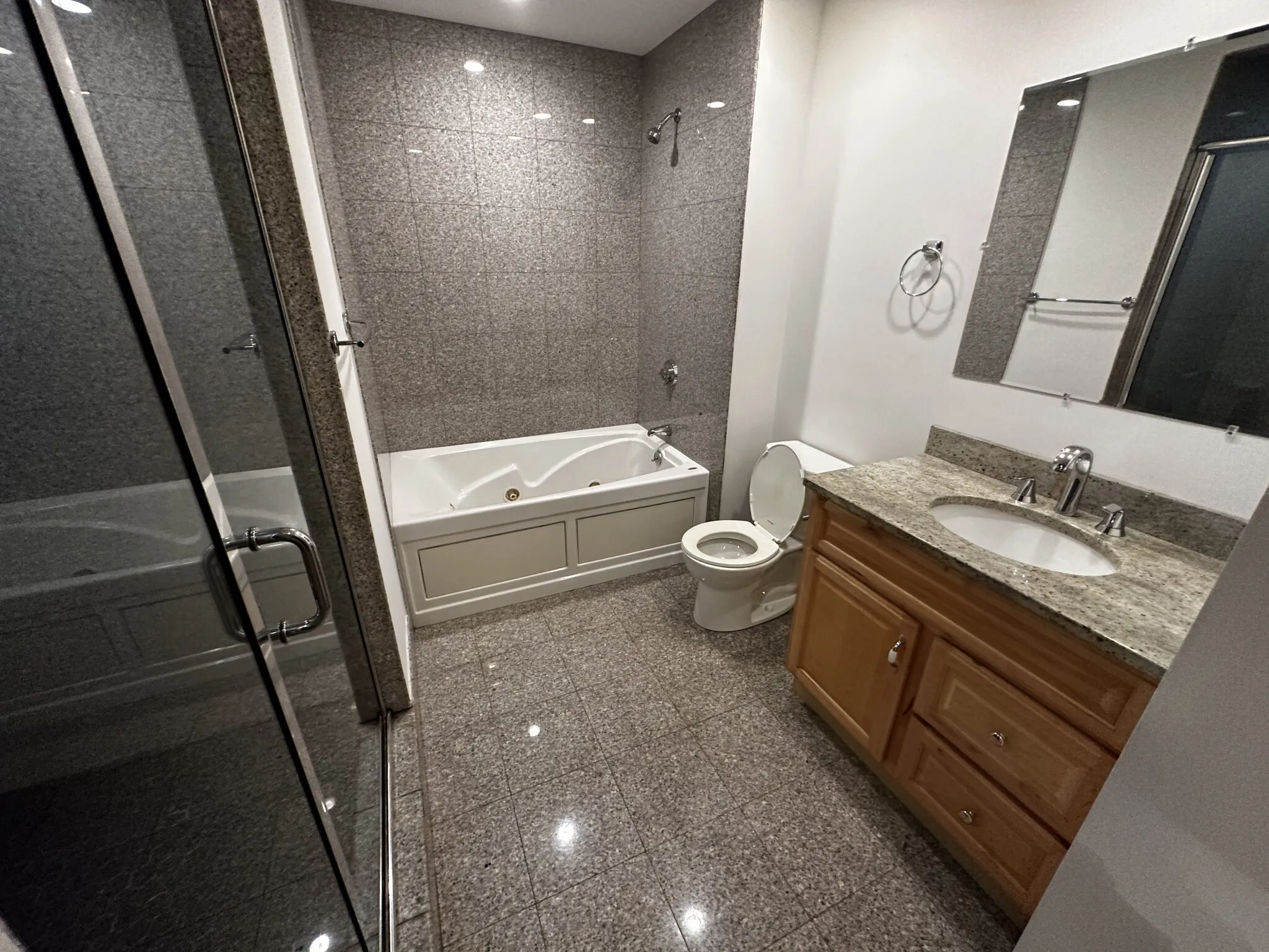 254 Friend St, West End