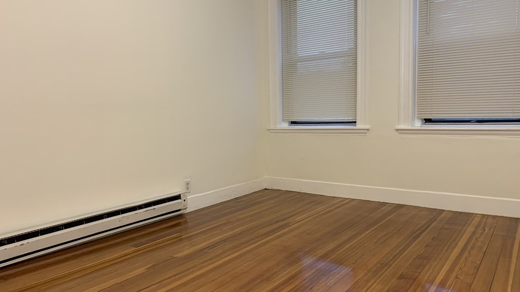 316 Summit Ave, Brighton