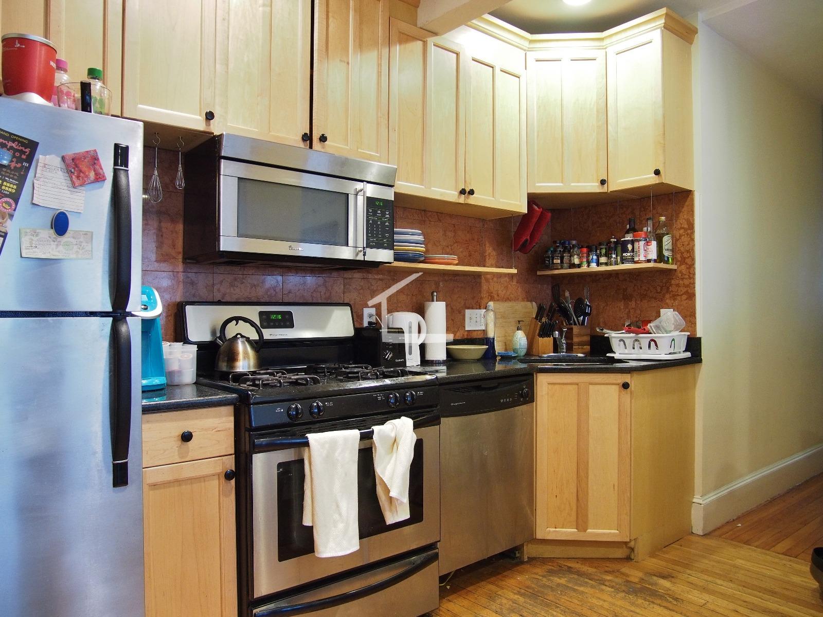 69 Babcock St, North Brookline