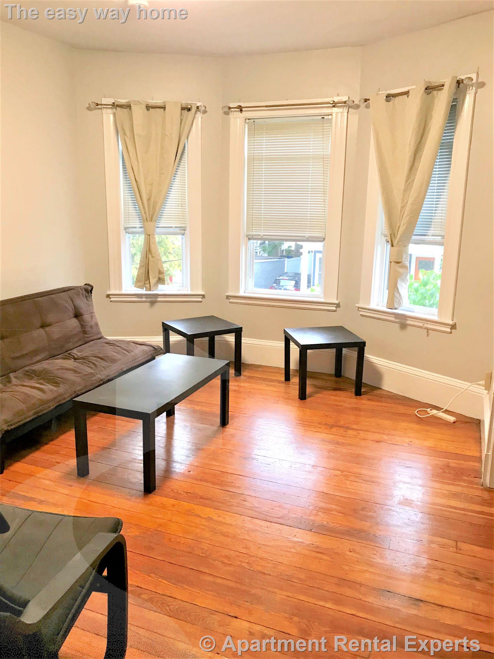 3 Windsor Rd, Porter Square