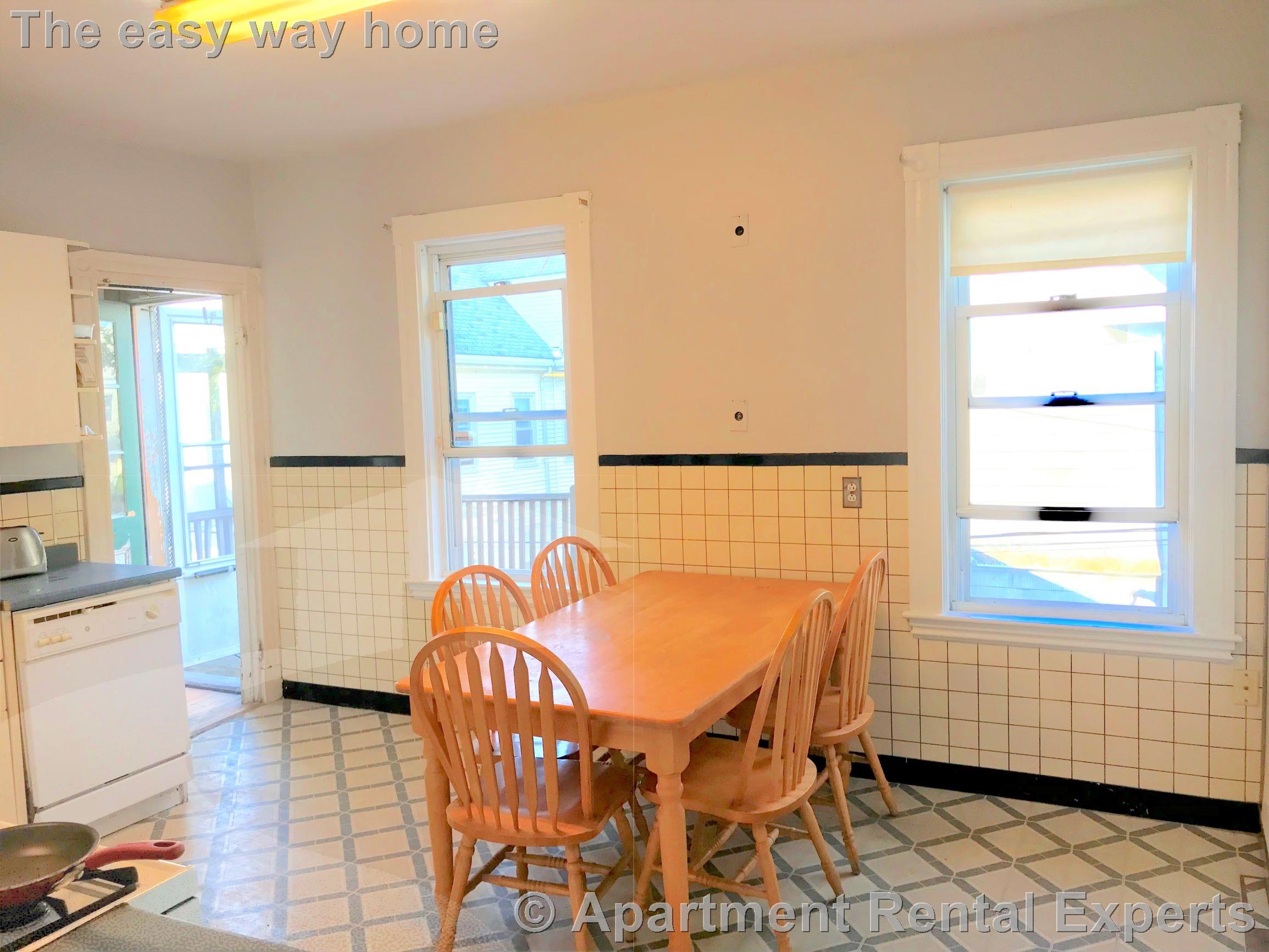 3 Windsor Rd, Porter Square