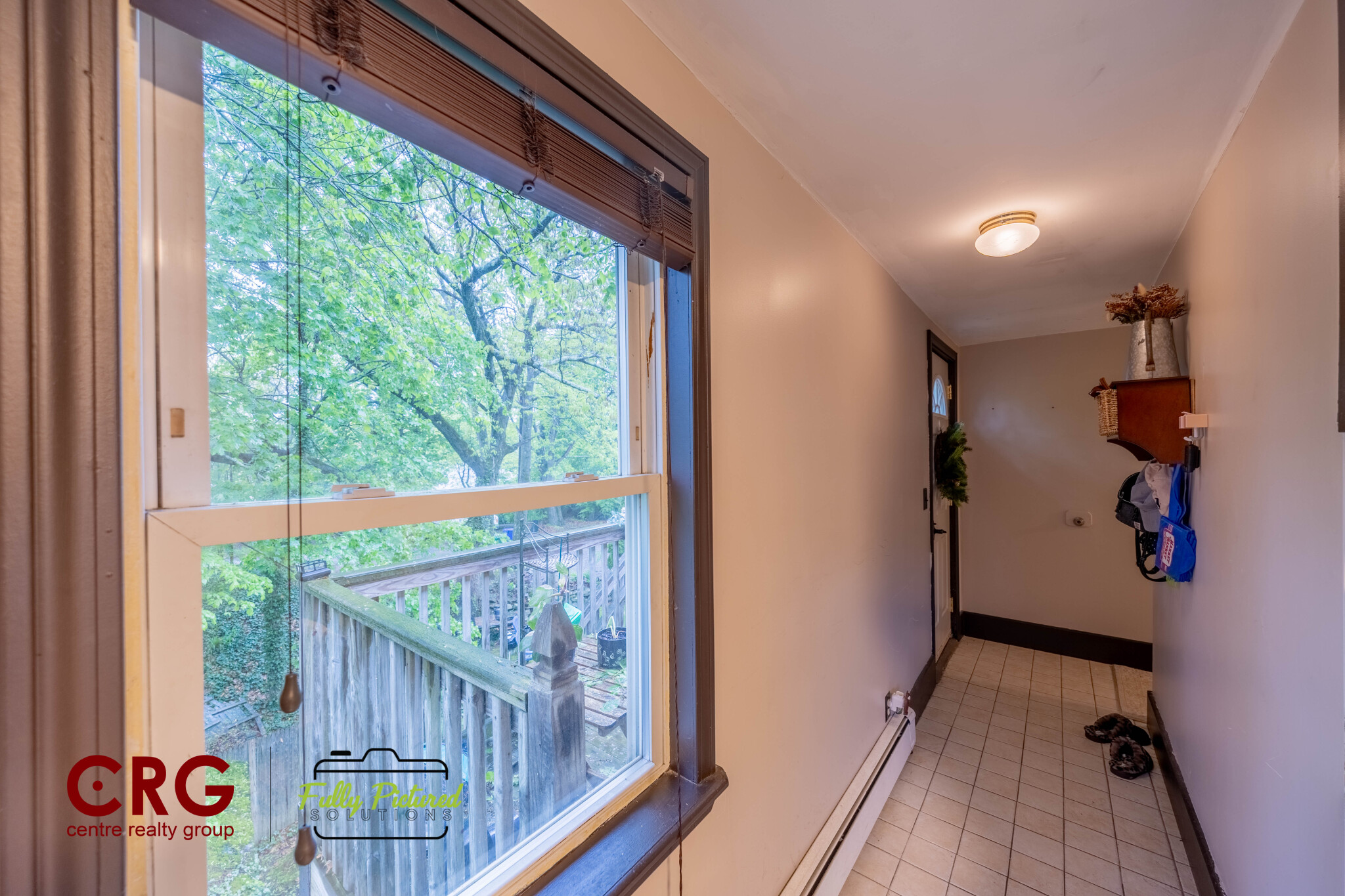 11 Beecher Ter, Newton Center