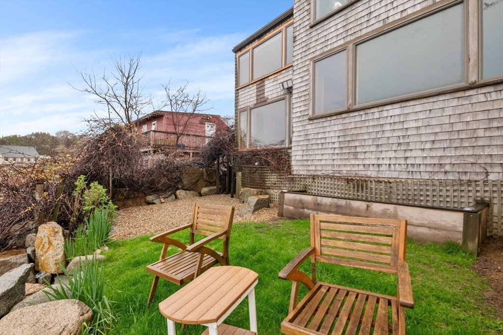 331 Granite St, Folly Cove