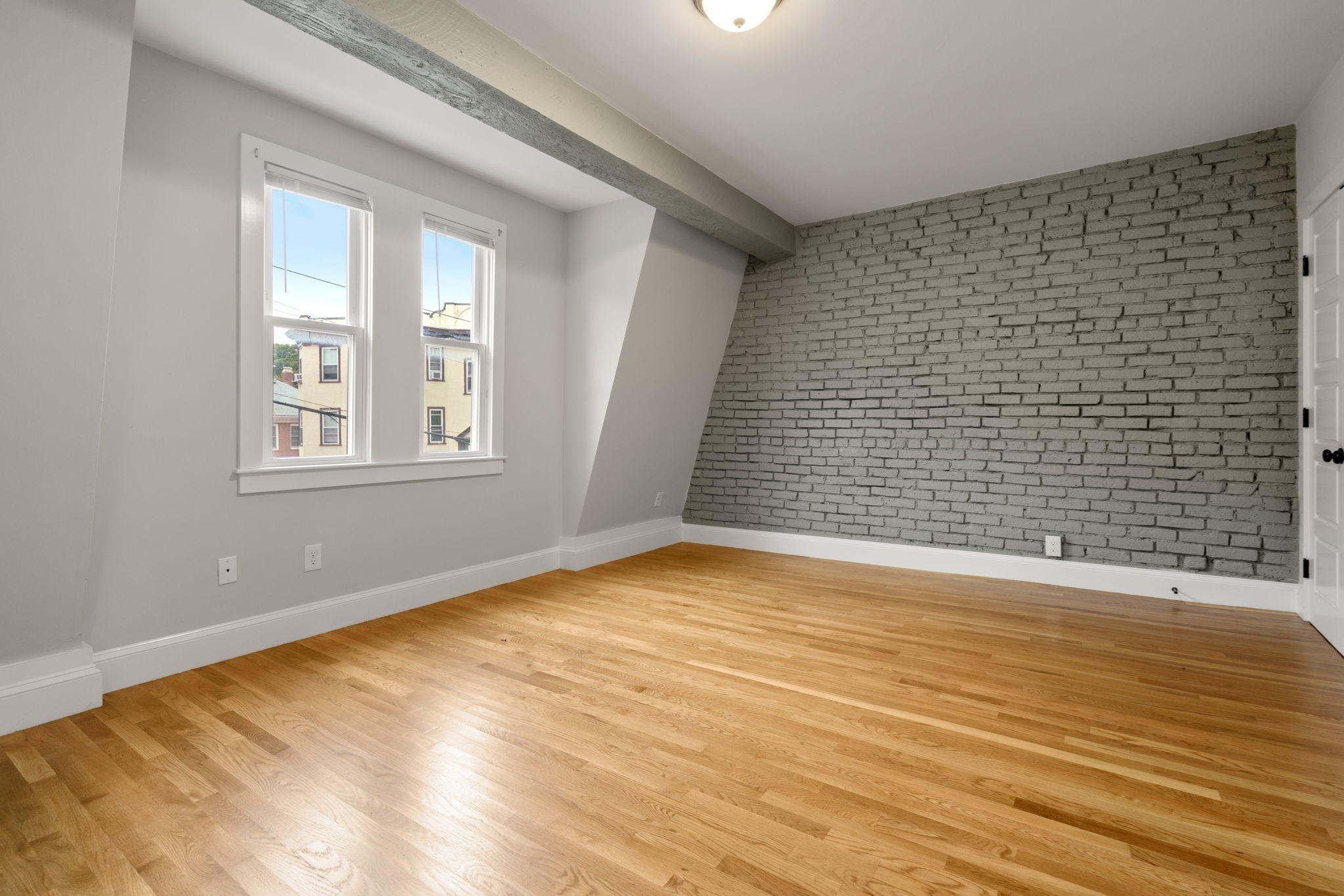 129 Sutherland Rd, Brighton