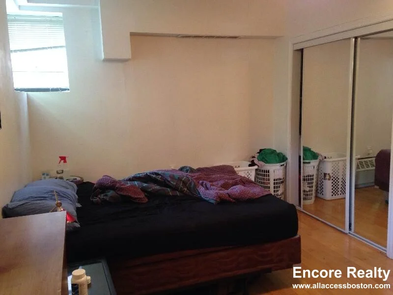 1555 Beacon St, Brookline