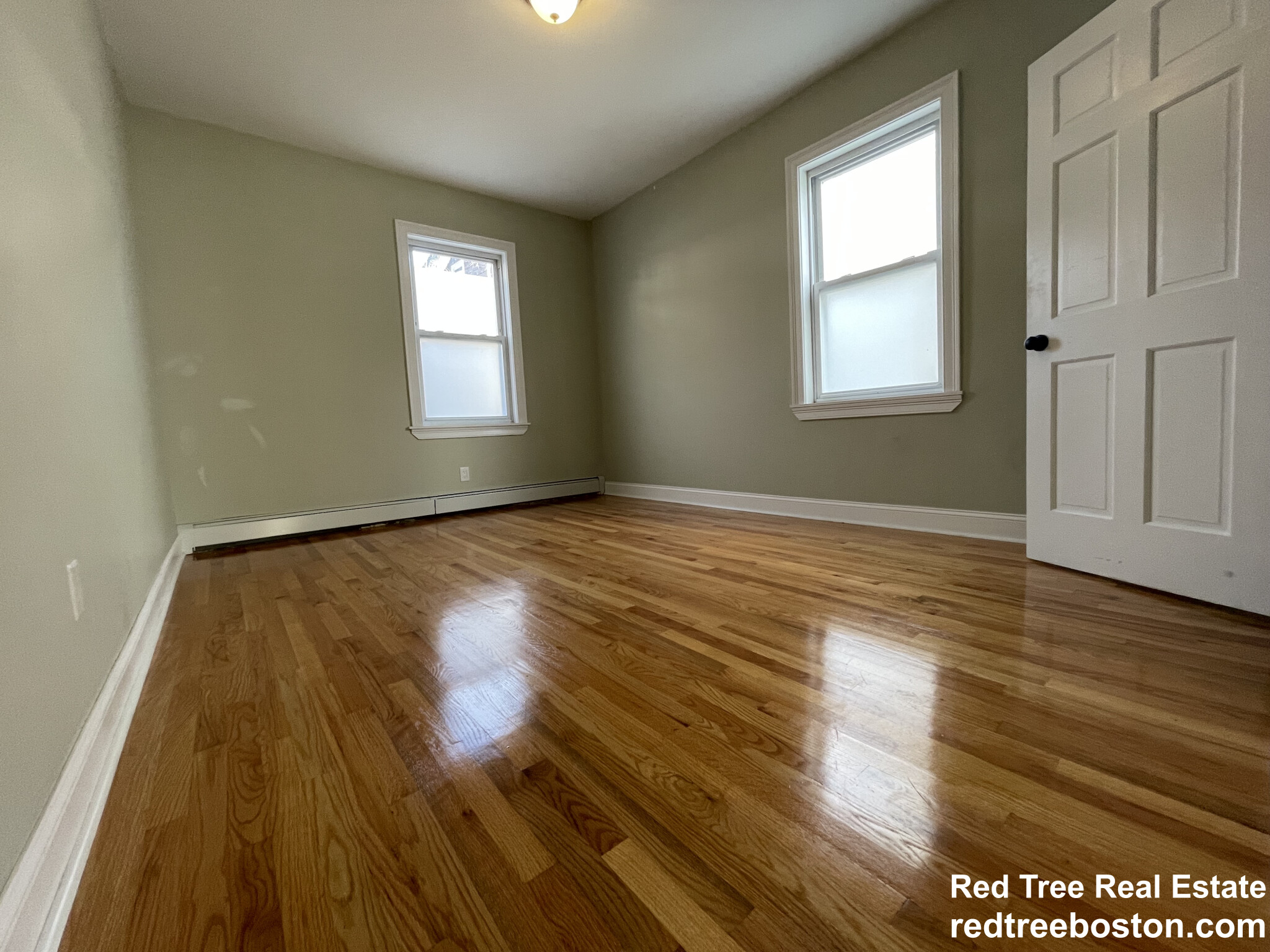 7 High Street Pl, Brookline