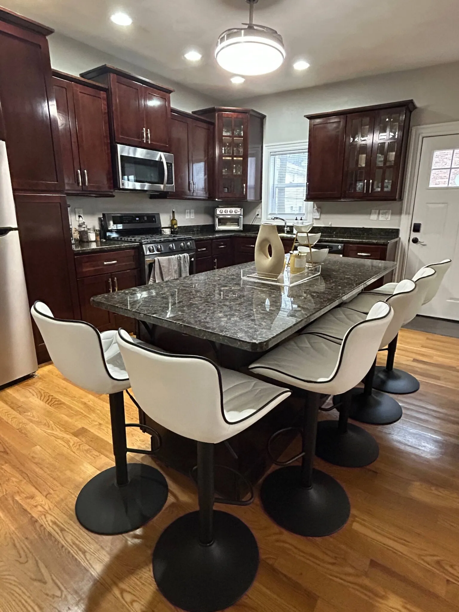 273 Dorchester St, South Boston