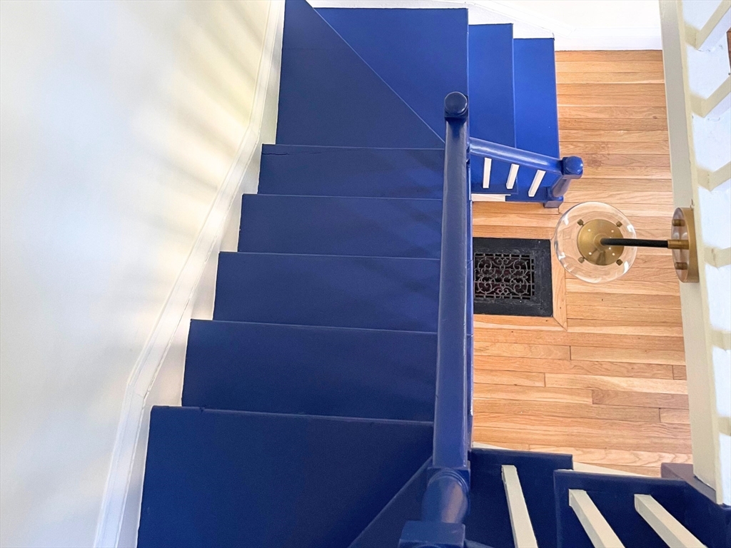 20 Pleasant St, Salem