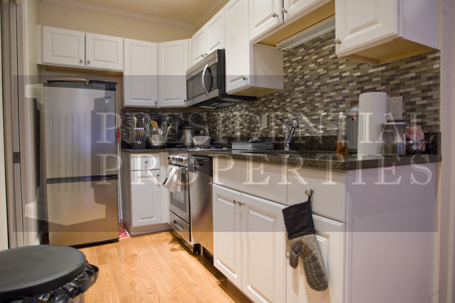 Studio bed, 1 bath apartment for rent at 52 Temple St Unit 7, Beacon Hill — photo 2 of 12