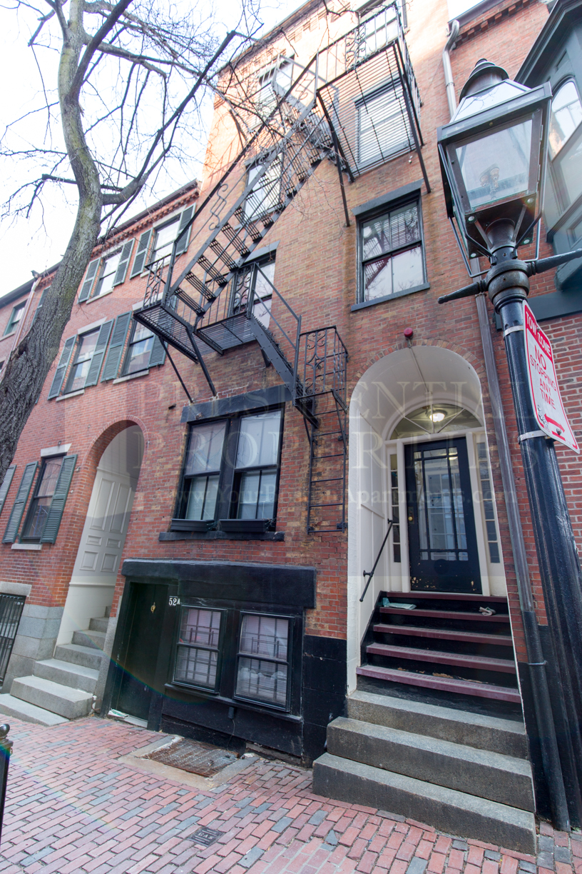 Studio bed, 1 bath apartment for rent at 52 Temple St Unit 7, Beacon Hill — photo 8 of 12