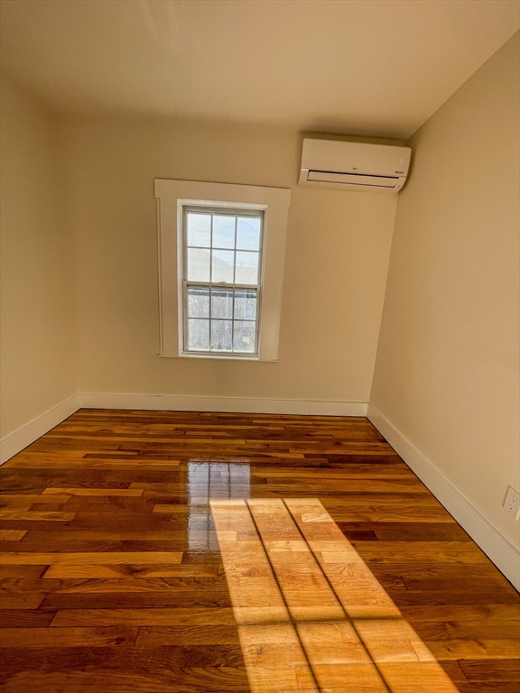 46 Woodlawn, Everett