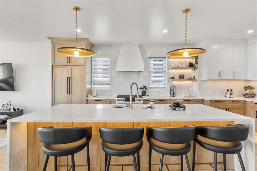 29 S Munroe Ter, Dorchester