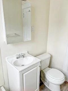 32 Saint Anns Rd, Quincy